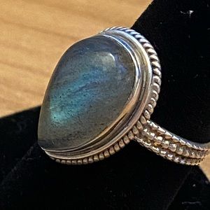 Beautiful silver labradorite ring